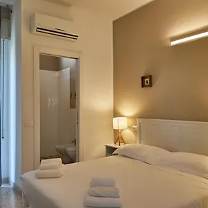 hotel-spring-rimini.riccione-hotels.org/